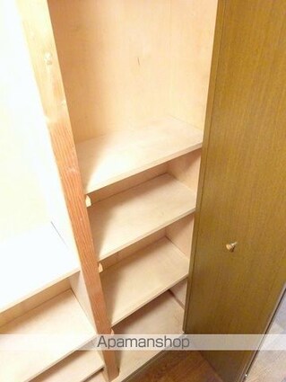 ライオンズプラザ本蓮沼[1K/18.7m2]の収納