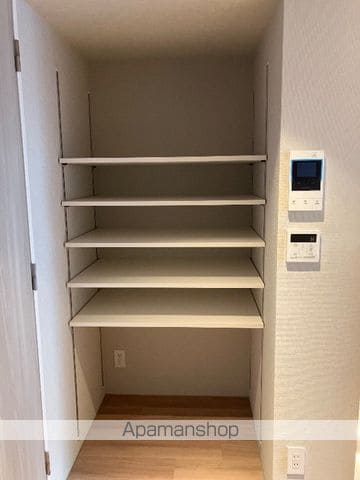 LEGALAND桜新町の内装写真