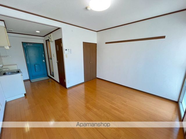 エントピア鴨池IIIの内装写真