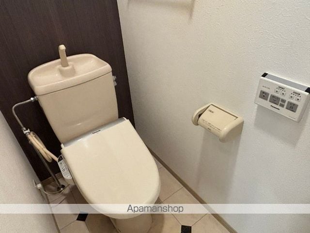 ロイヤルシャトー A棟の内装写真