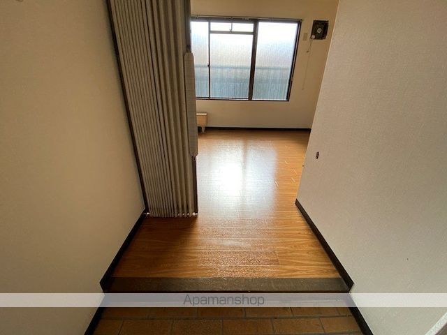 TWINIIの内装写真