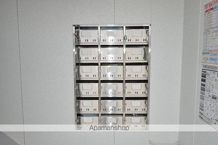 カーサ　ドマーニ[1K/22.19m2]のエントランス