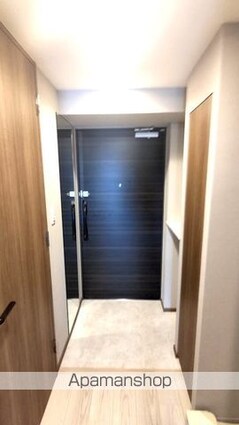 クレヴィアリグゼ西巣鴨[1DK/25.26m2]の玄関
