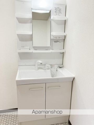 サンシャイン菊名の内装写真