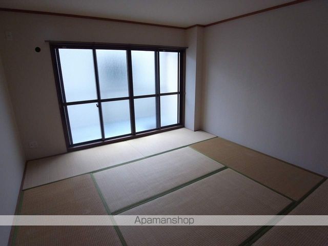 八文字屋ビルの内装写真