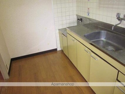 グランドール小坂[3LDK/84.4m2]のキッチン