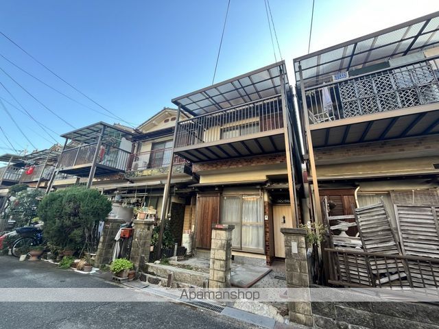 枚方市 2階建 築49年の外観写真