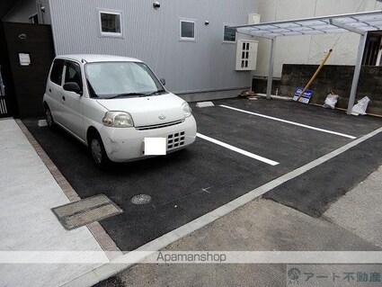 ｃａｓａ　ｐａｃｉｆｉｃａ　Ｍｕｒｏｍａｃｈｉ[2DK/40.4m2]の駐車場