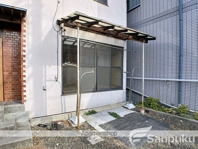 伊予鉄道環状線 木屋町駅 徒歩7分 2階建 築40年の内装写真