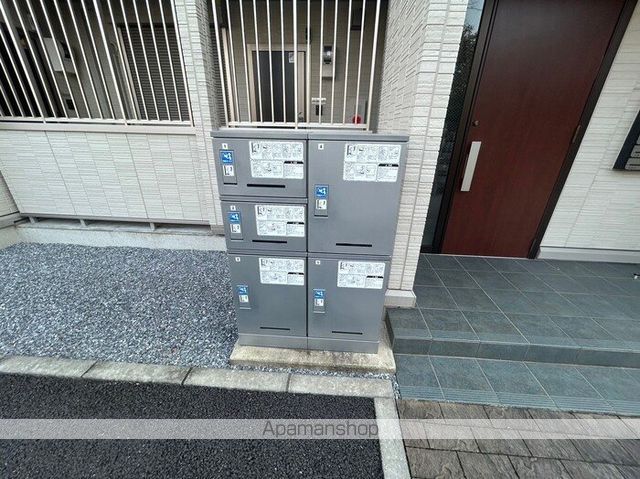 LUMINAの玄関写真
