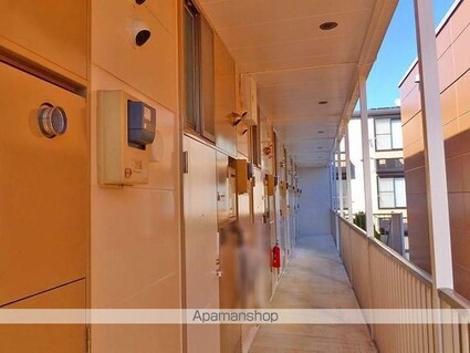 レオパレスエルパセオⅢ[1K/20.28m2]のエントランス