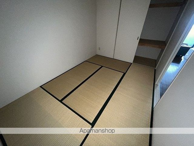 ブルーエスの内装写真
