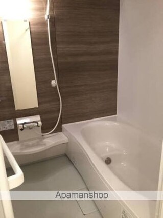 Ｄーｒｏｏｍ七重浜[1LDK/46.57m2]のバス