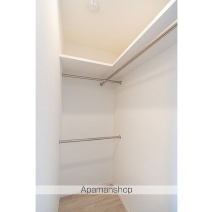 コンフォリア・リヴ新中野ＳＯＵＴＨ[1LDK/28.88m2]の収納