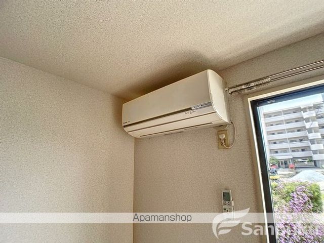 コスモクリアD棟の内装写真