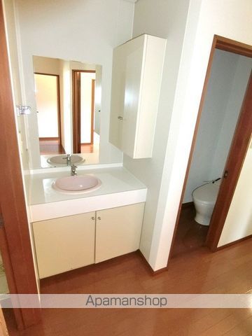 上屋敷ガーデンの内装写真