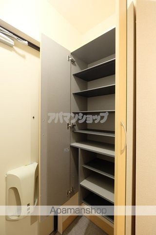 アザレアの内装写真