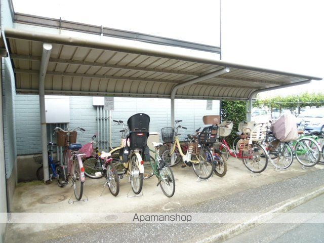 【立川市柏町のアパートの写真】