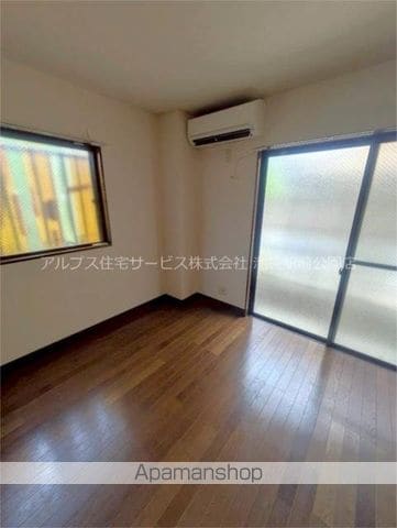 エクセル毛利の内装写真