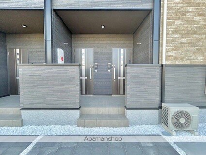 ウォーク，ドント　ラン[1LDK/50.14m2]のエントランス3