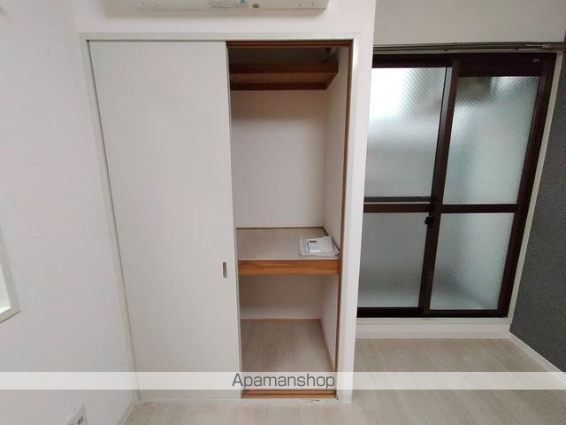 メビウス寝屋川レジデンスwestの内装写真