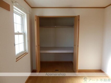オーシャン　パーク[2LDK/51.79m2]の収納