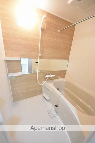 メニーズコート栄南プレミアの内装写真