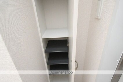 クレイノのぞみ西ヶ原[1K/26.96m2]の収納