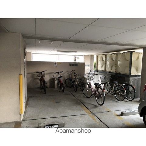 エレガンス長尾の外観写真