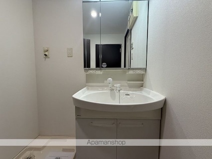 Ｌａ　Ｄｏｕｃｅｕｒ今池（旧名称アーデン今池イースト）[1LDK/32.4m2]の洗面所