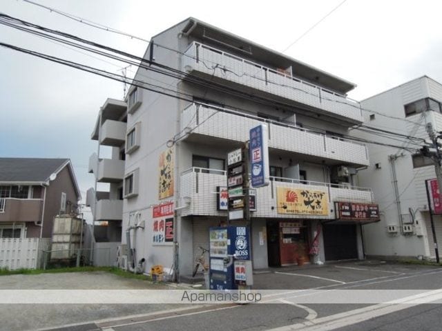シャトレー小松里の外観写真