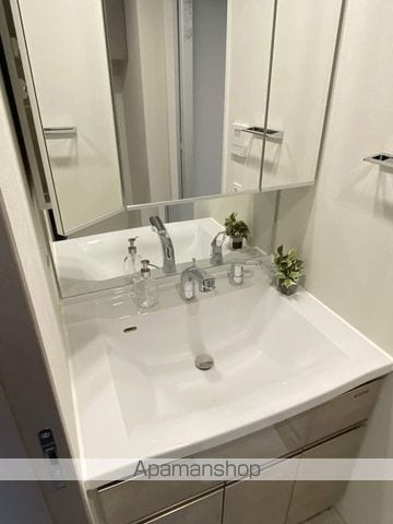 SK RESIDENCES SHINSAIBASHIの内装写真