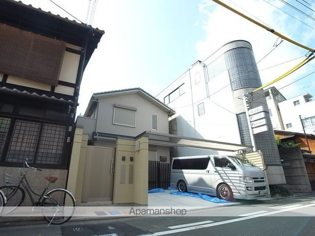 御所南貸家の外観写真