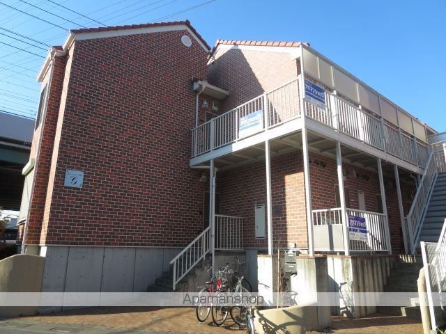 モンシャトー宮原G棟の玄関写真