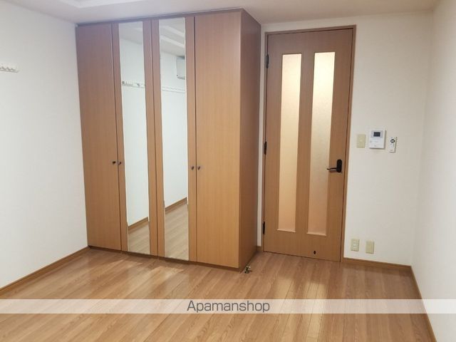 プラッツIの内装写真