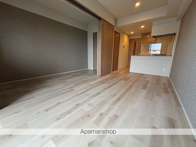 スプランディッドライズ新大阪NORTHの内装写真