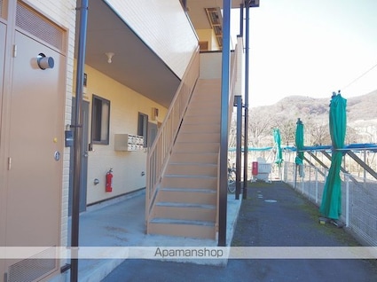 ＬＯＴＵＳ　ＣＯＵＲＴ[2K/32.8m2]の共用部1