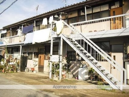 前田アパート[2K/30m2]の外観