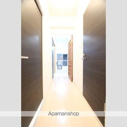 プライムアーバン武蔵小金井[3DK/63m2]の玄関