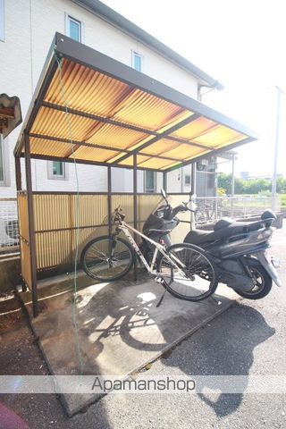 リバーサイド花里C棟の外観写真