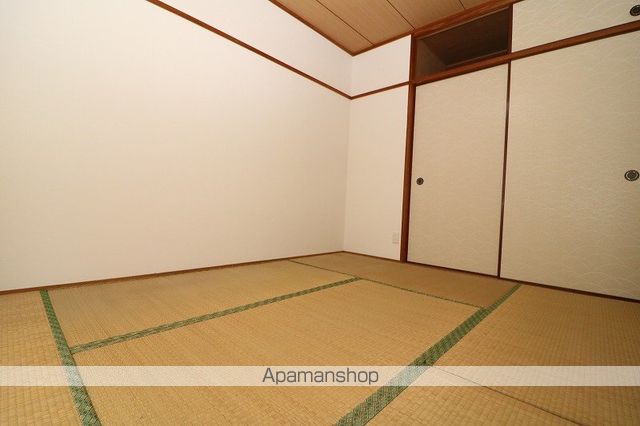 グリーンハウスの内装写真