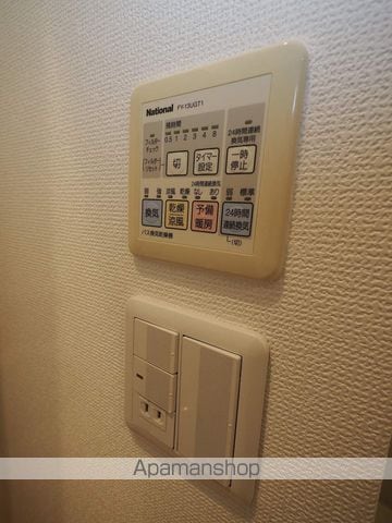 セイワパレス大手前西の内装写真
