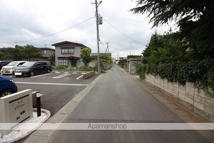 セレイナⅢ[1LDK/46.39m2]の周辺2