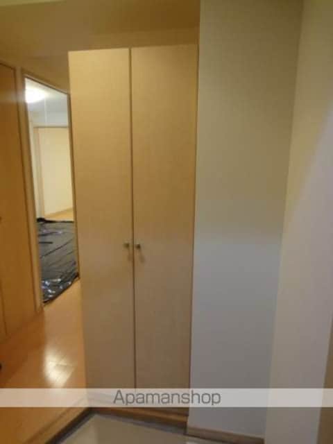 ガーネットヒルズ本町[1LDK/47.48m2]の玄関