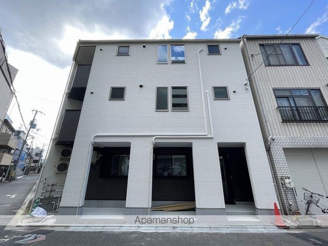京都グランデ二条駅南の外観写真