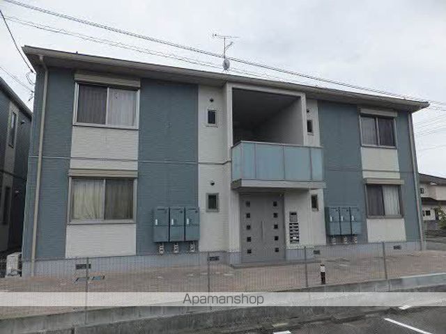 グランラシュレ C棟の外観写真