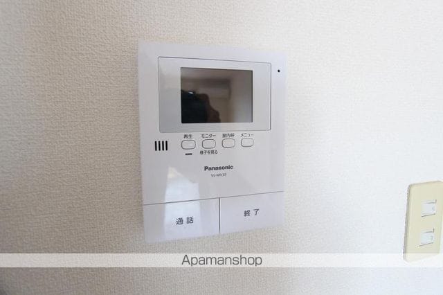 ロイヤルコート桜町 E棟の内装写真