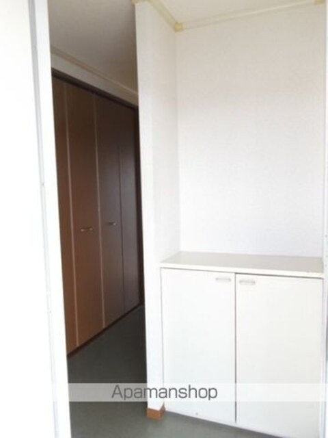 カーサ　アピオ　Ｂ[2DK/53.65m2]の玄関