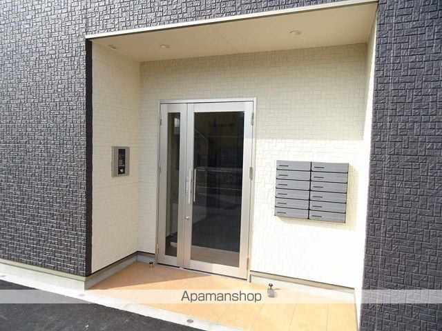 I−VITA SHIMOAKAE SUDの玄関写真