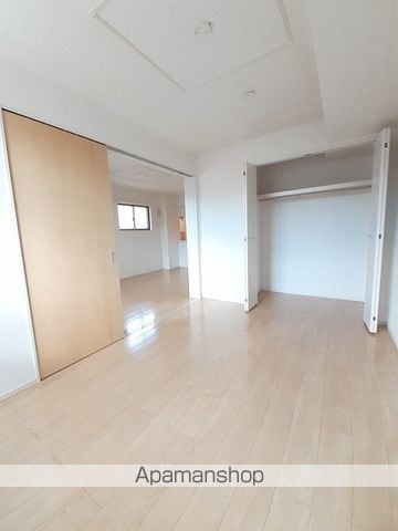 アストラルIIIBの内装写真
